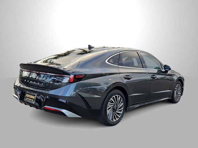 Thumbnail: 2026 Hyundai Sonata - 8