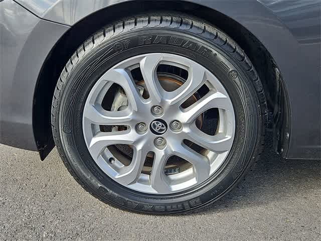 Thumbnail: 2017 Toyota Yaris iA - 13