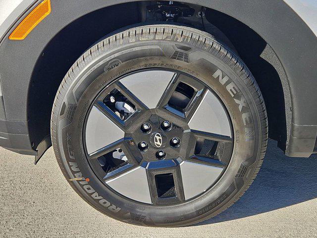 Thumbnail: 2026 Hyundai Santa Fe - 13