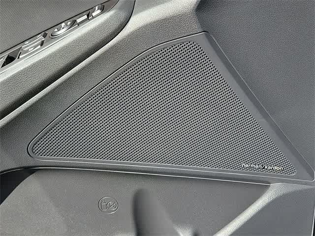 Thumbnail: 2020 Hyundai Ioniq - 30