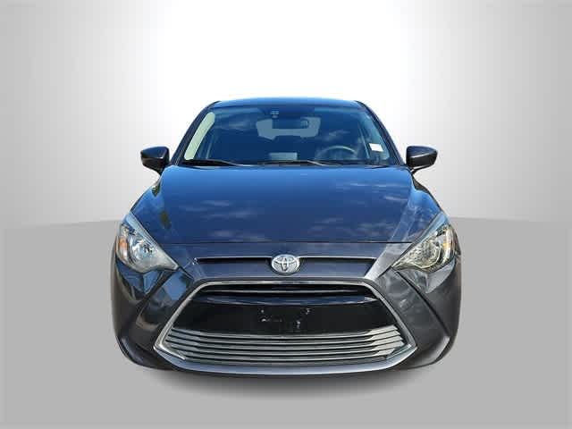 Thumbnail: 2017 Toyota Yaris iA - 3