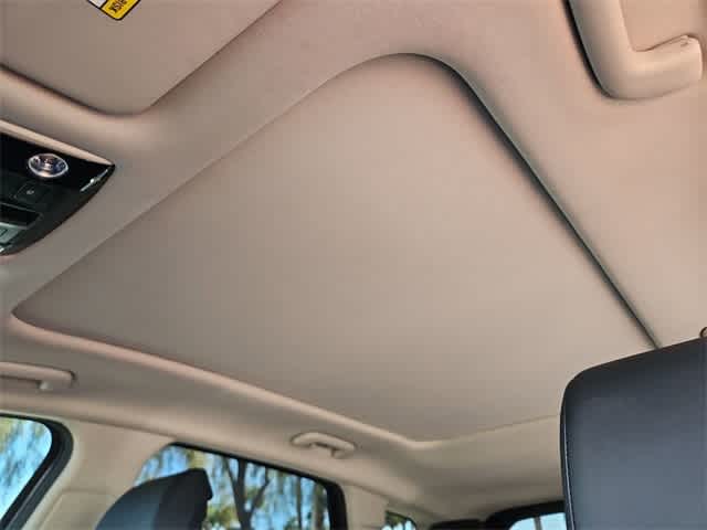 Thumbnail: 2023 Kia Sportage - 19