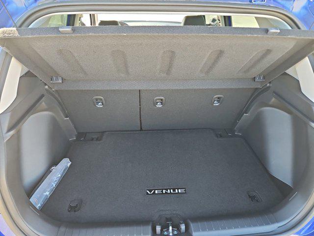 Thumbnail: 2025 Hyundai Venue - 32