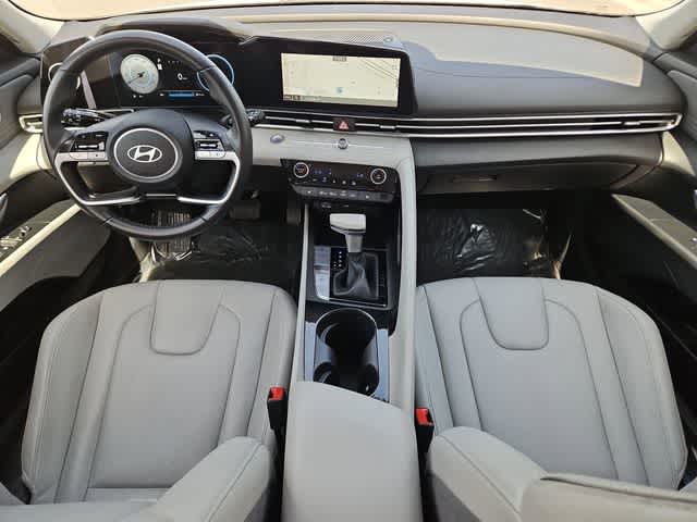 Thumbnail: 2024 Hyundai Elantra - 15