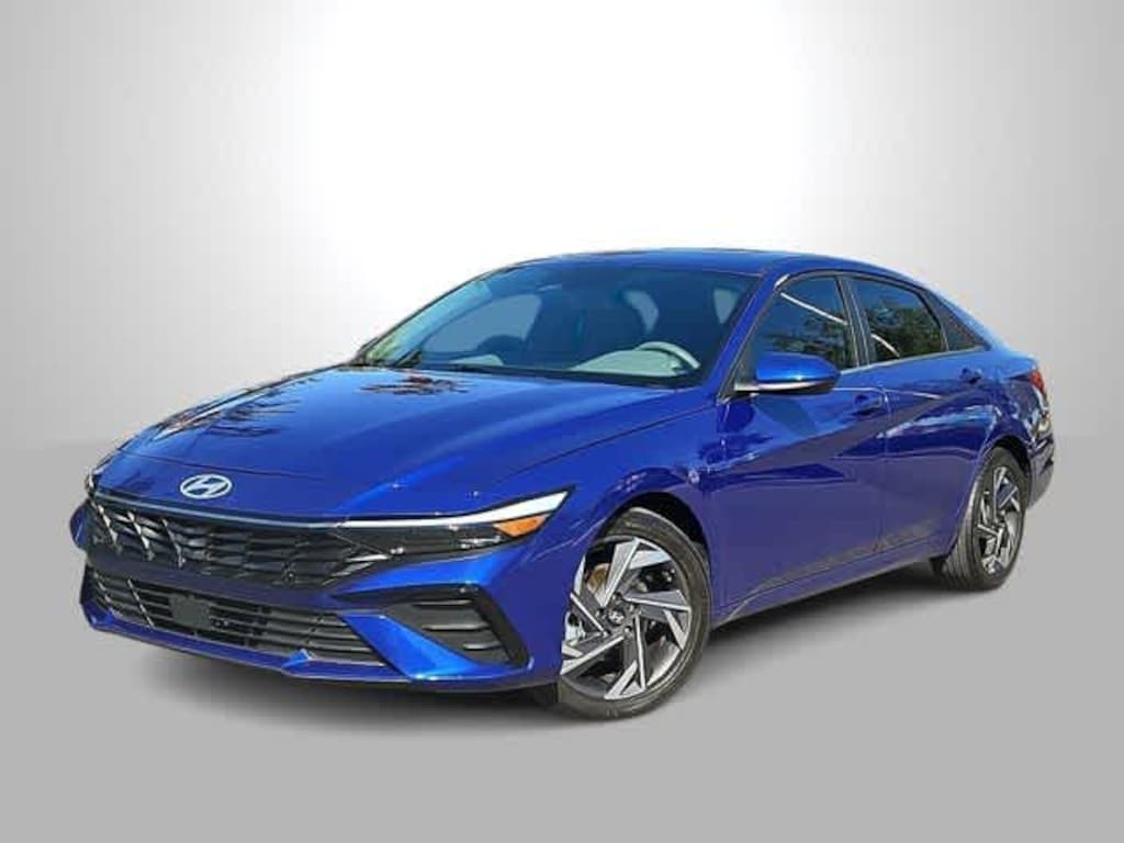 Used 2024 Hyundai Elantra SEL Sedan