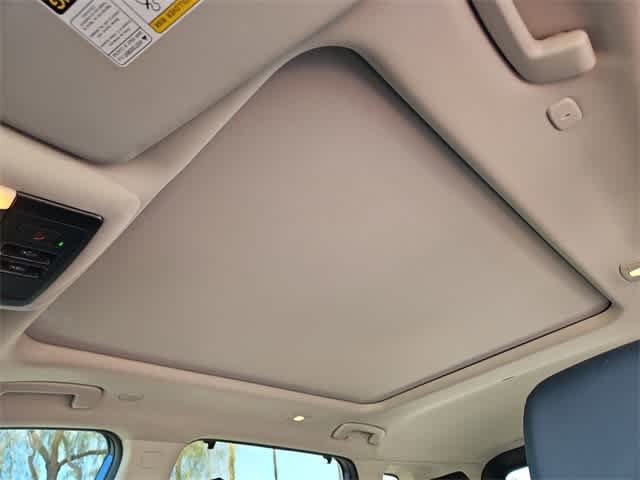 Thumbnail: 2022 Nissan Rogue - 19