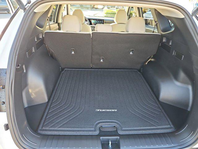 Thumbnail: 2026 Hyundai Tucson - 32