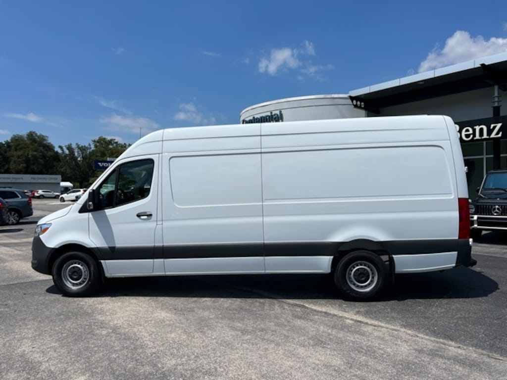 New 2023 Mercedes-Benz Sprinter 2500 High Roof 4-Cyl Diesel HO Van Cargo Van