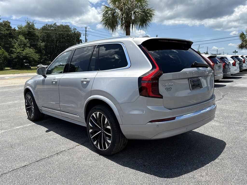 New 2025 Volvo XC90 plug-in hybrid T8 (2025.5) Plus 7-Seater SUV