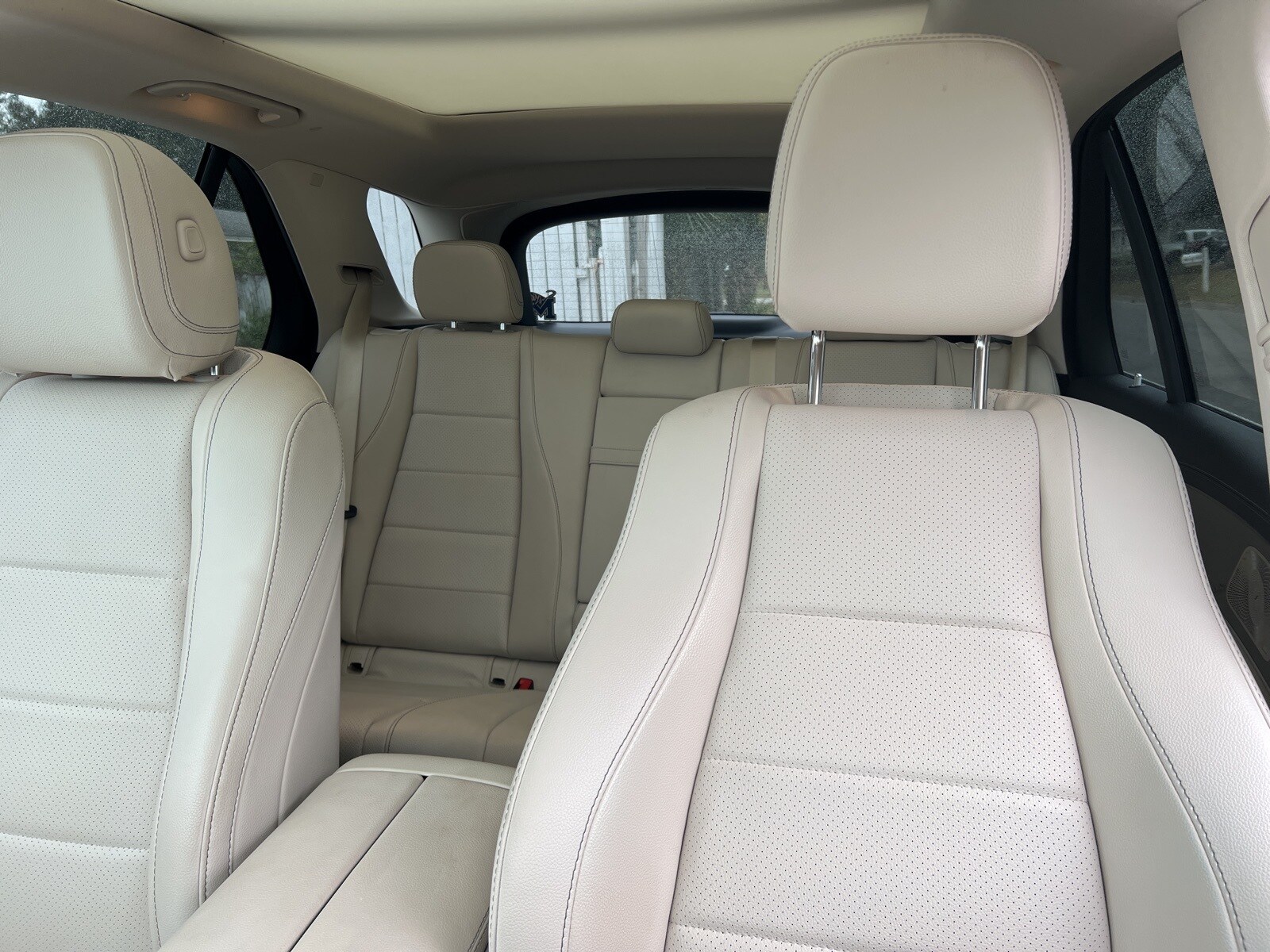 2022 Mercedes Benz GLE 350 photo 2