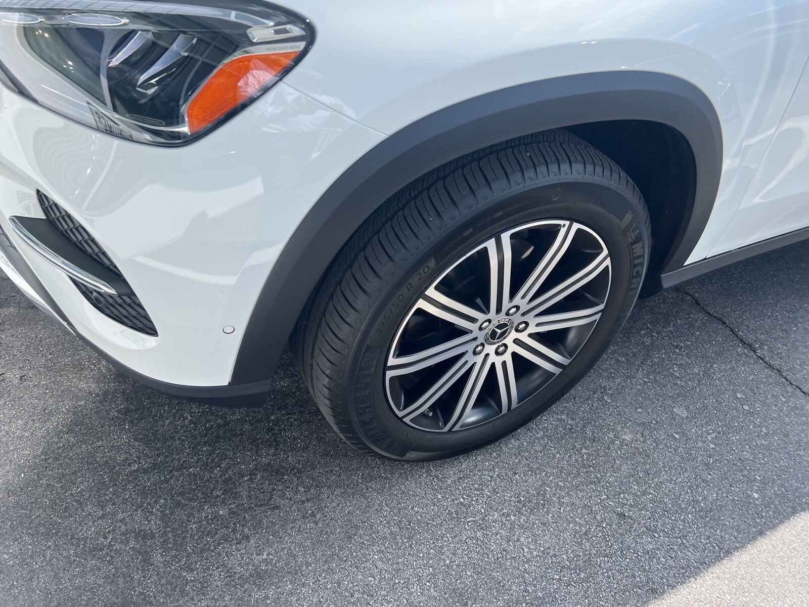 2025 Mercedes Benz GLE 350 photo 4