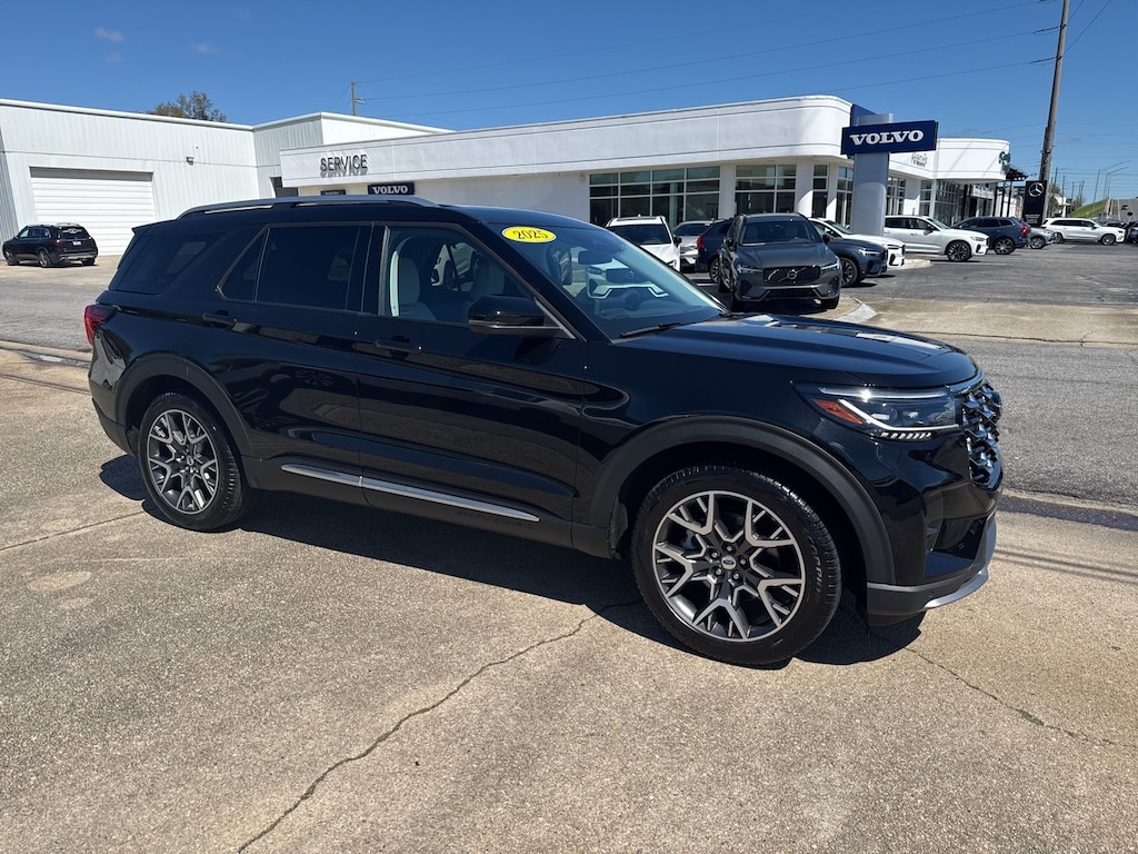 Used 2025 Ford Explorer Platinum SUV