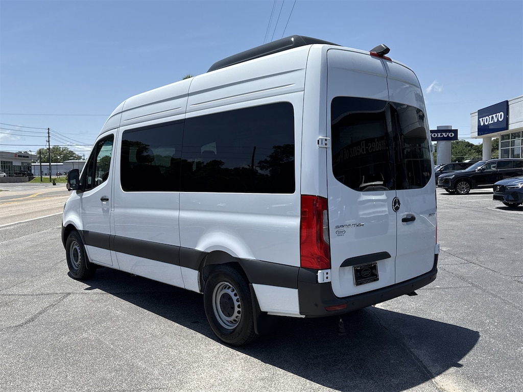 New 2025 Mercedes-Benz Sprinter 2500 Standard Roof 4-Cyl Diesel HO Van Passenger Van
