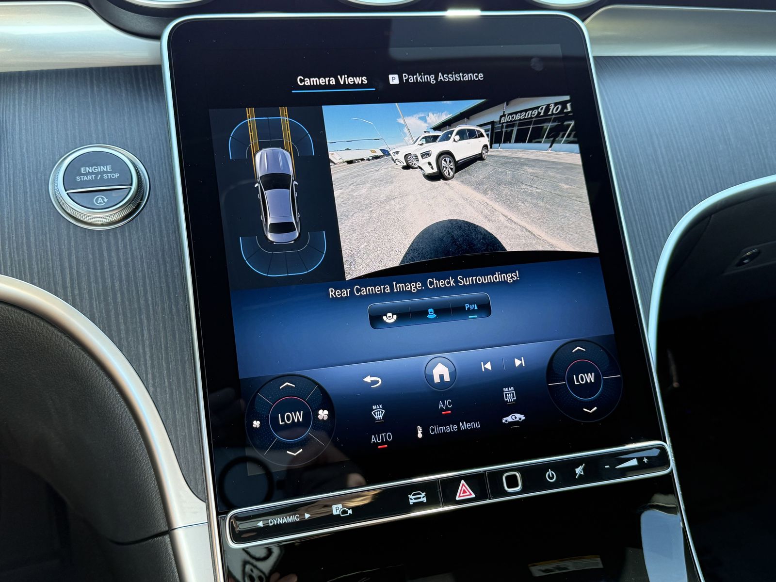 2025 Mercedes-Benz C-Class Sedan C 300 - Photo 25