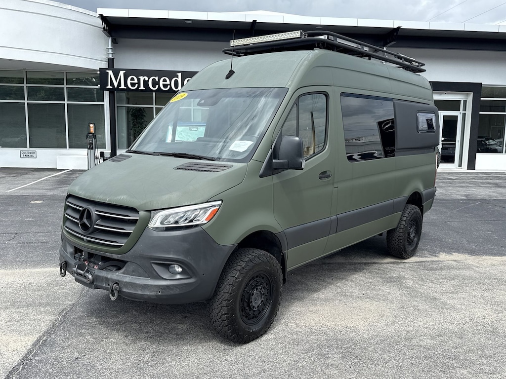 Used 2019 Mercedes-Benz Sprinter 2500 Passenger 144 WB Minivan/Van