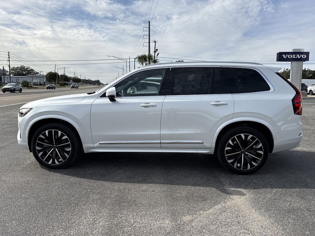 New 2026 Volvo XC90 B6 Ultra 7-Seater SUV