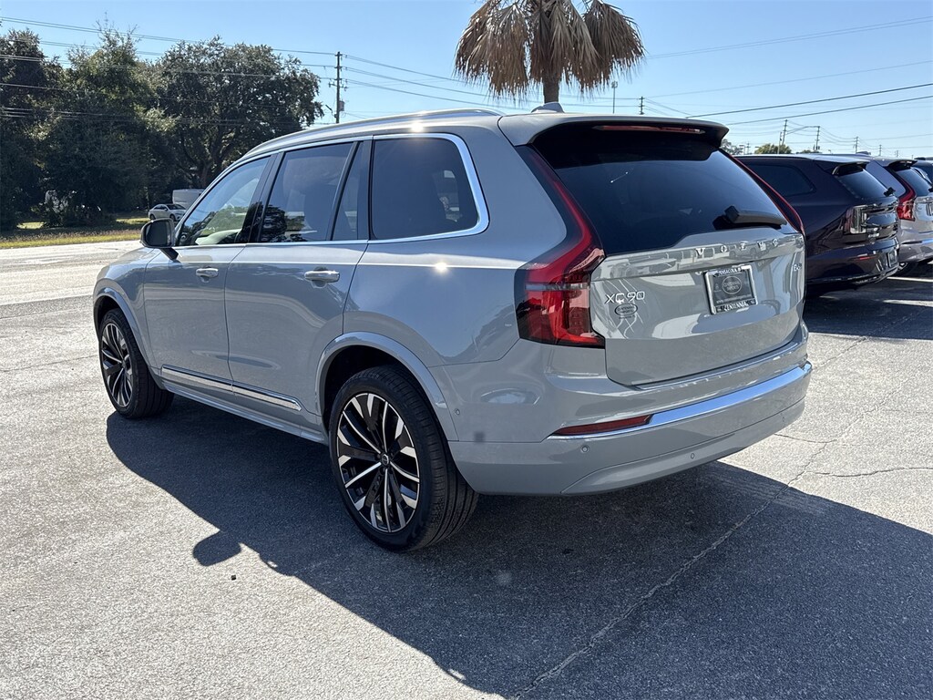 New 2026 Volvo XC90 B6 Plus 7-Seater SUV