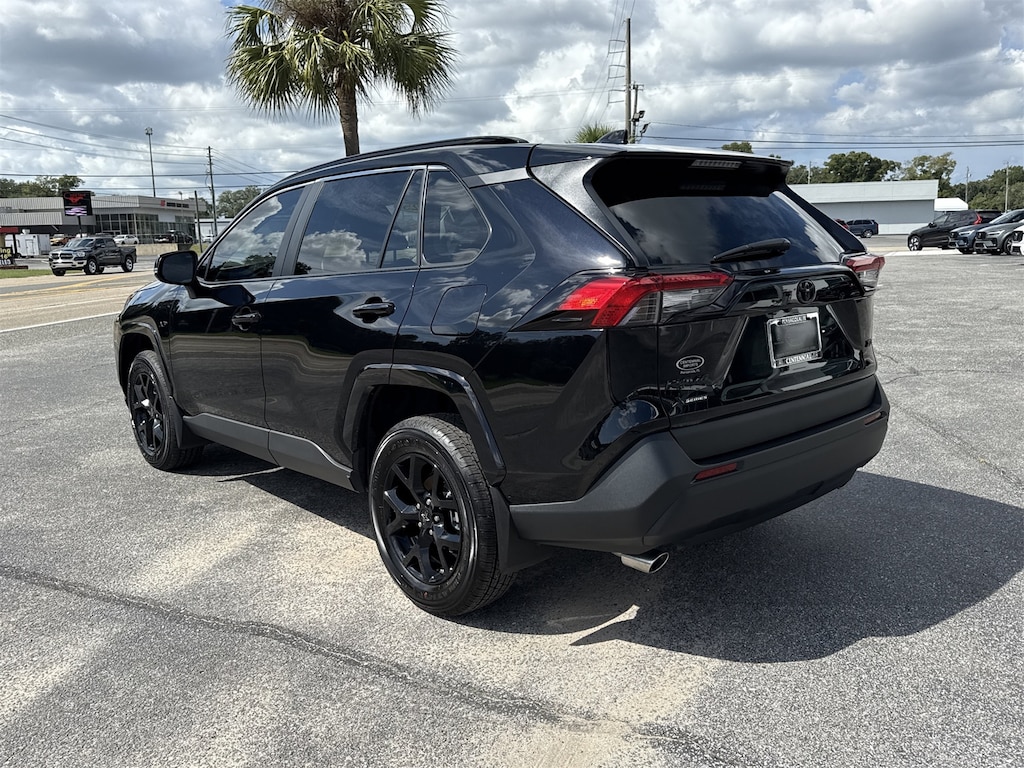 Used 2025 Toyota RAV4 XLE SUV