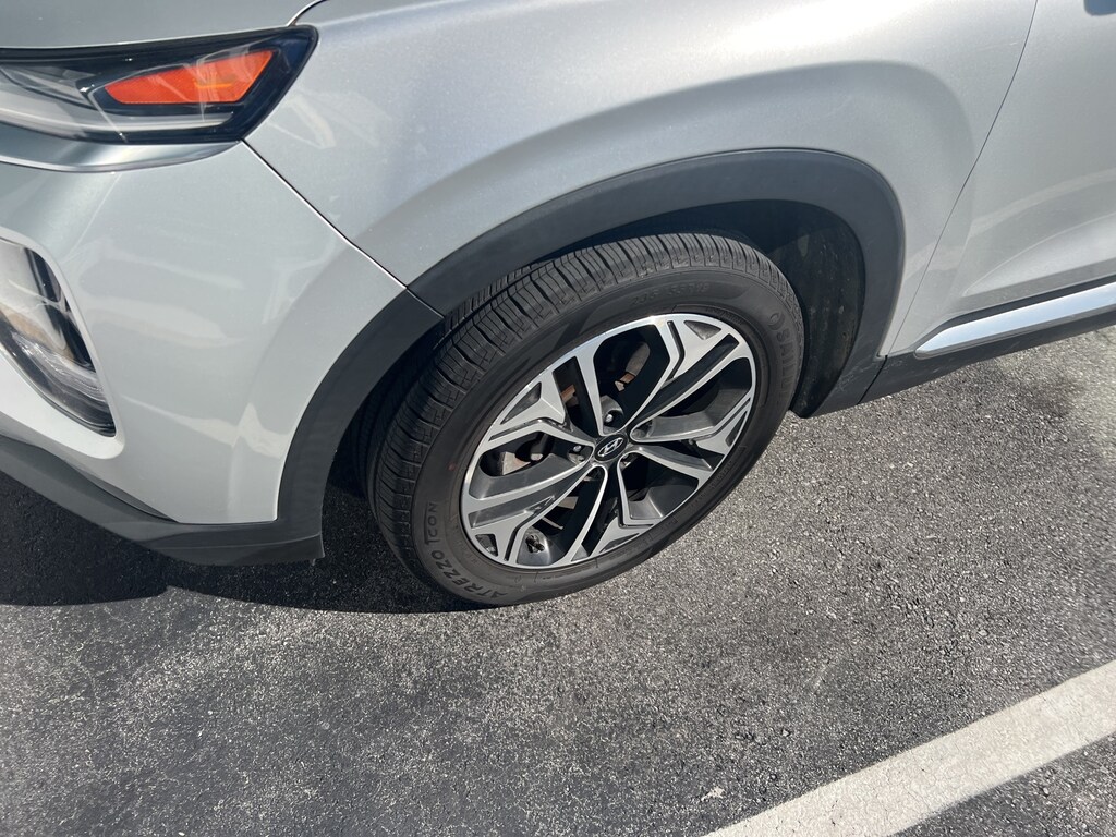 Used 2019 Hyundai Santa Fe Ultimate SUV