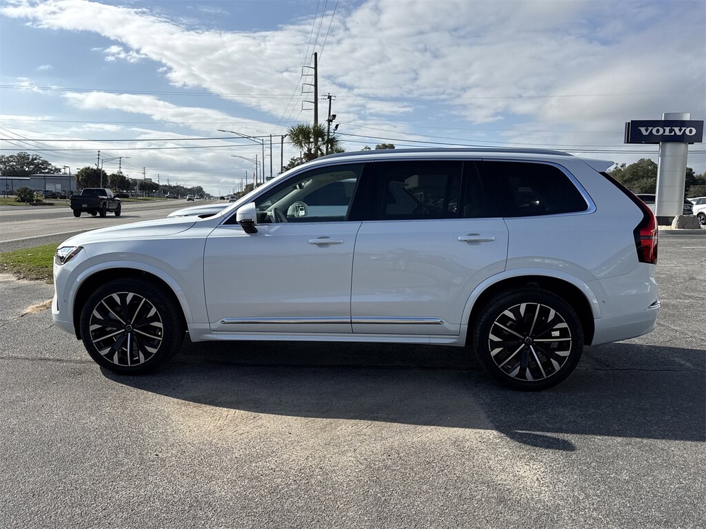 New 2026 Volvo XC90 B6 Ultra 7-Seater SUV