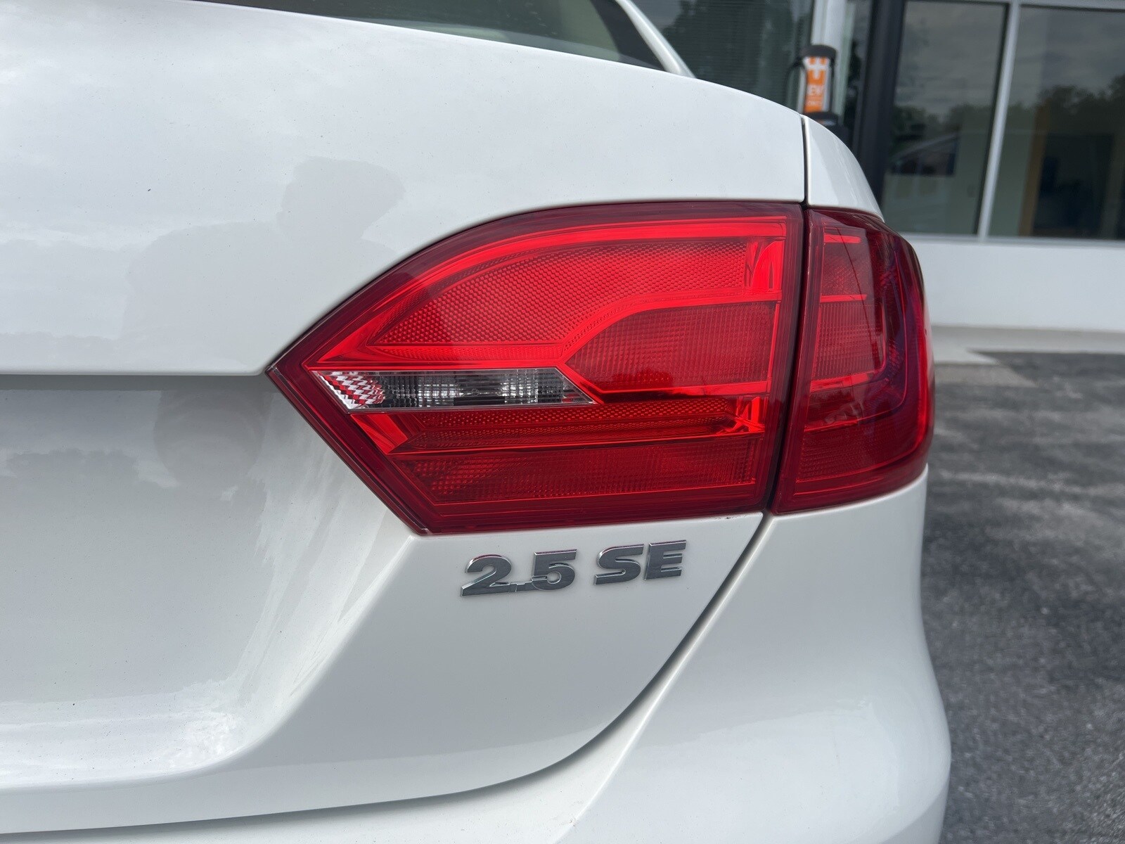 2013 Volkswagen Jetta 2.5L SE photo 2