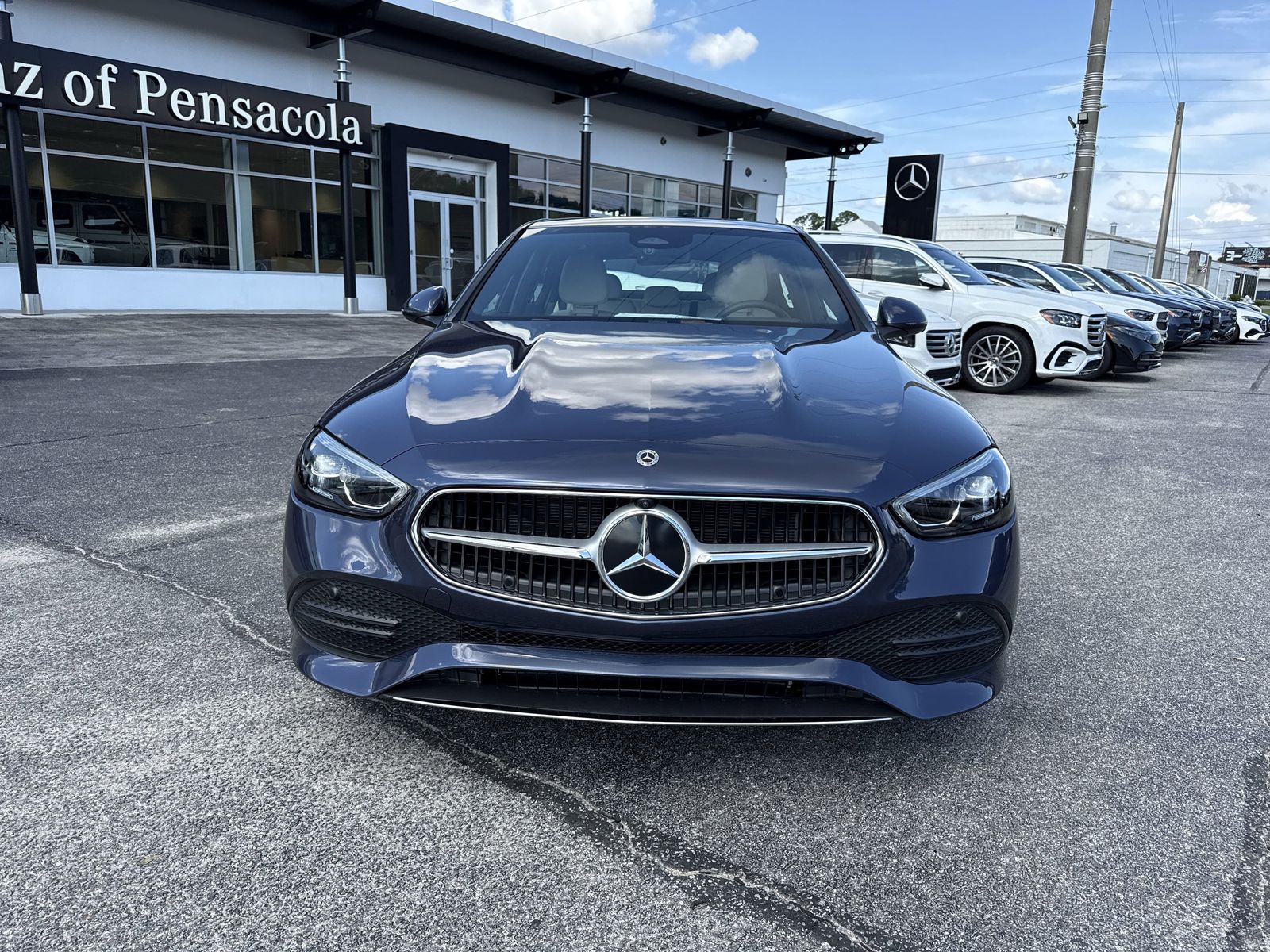2025 Mercedes-Benz C-Class Sedan C 300 - Photo 8