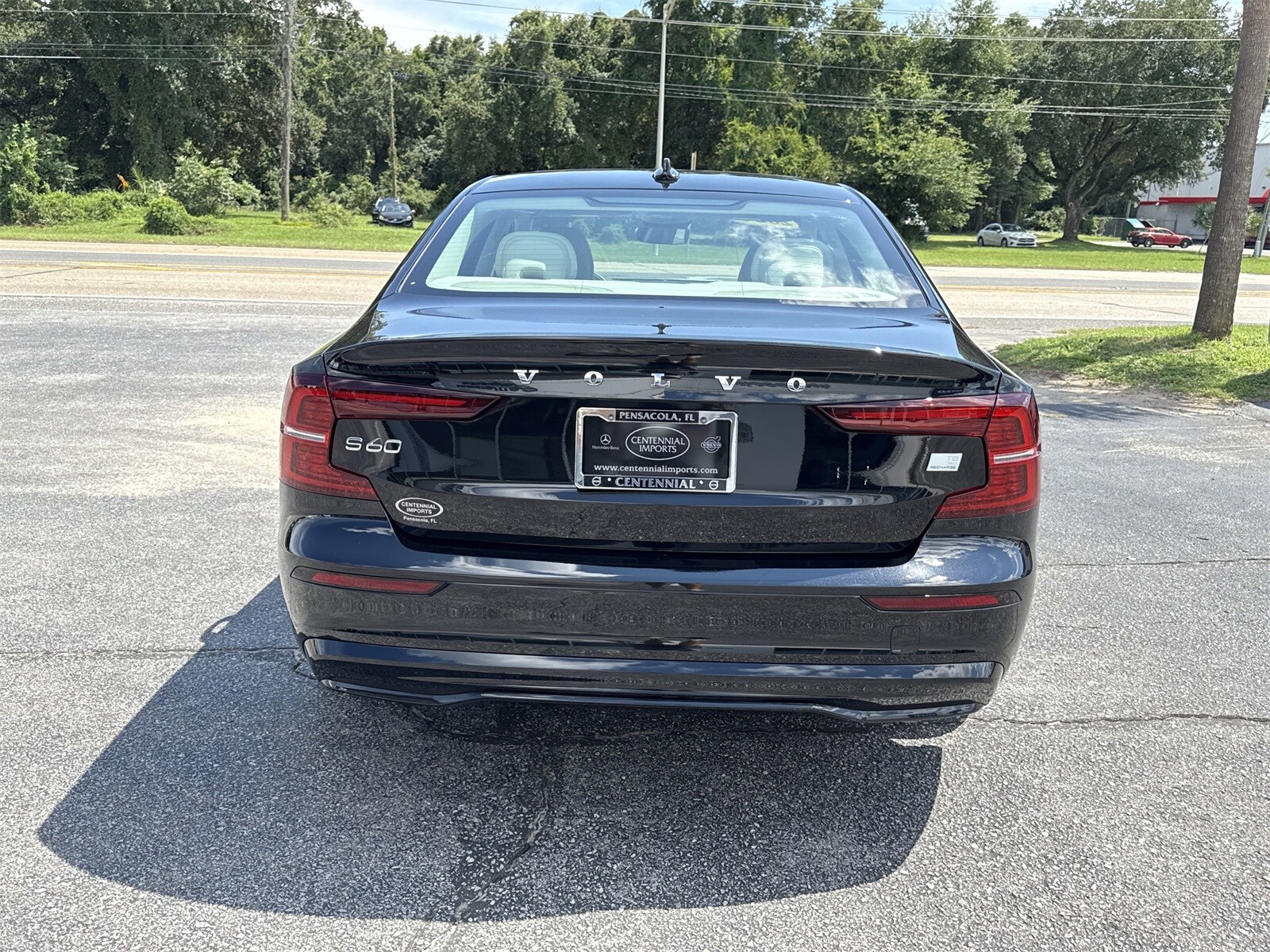2024 Volvo S60 Recharge Ultimate photo 4