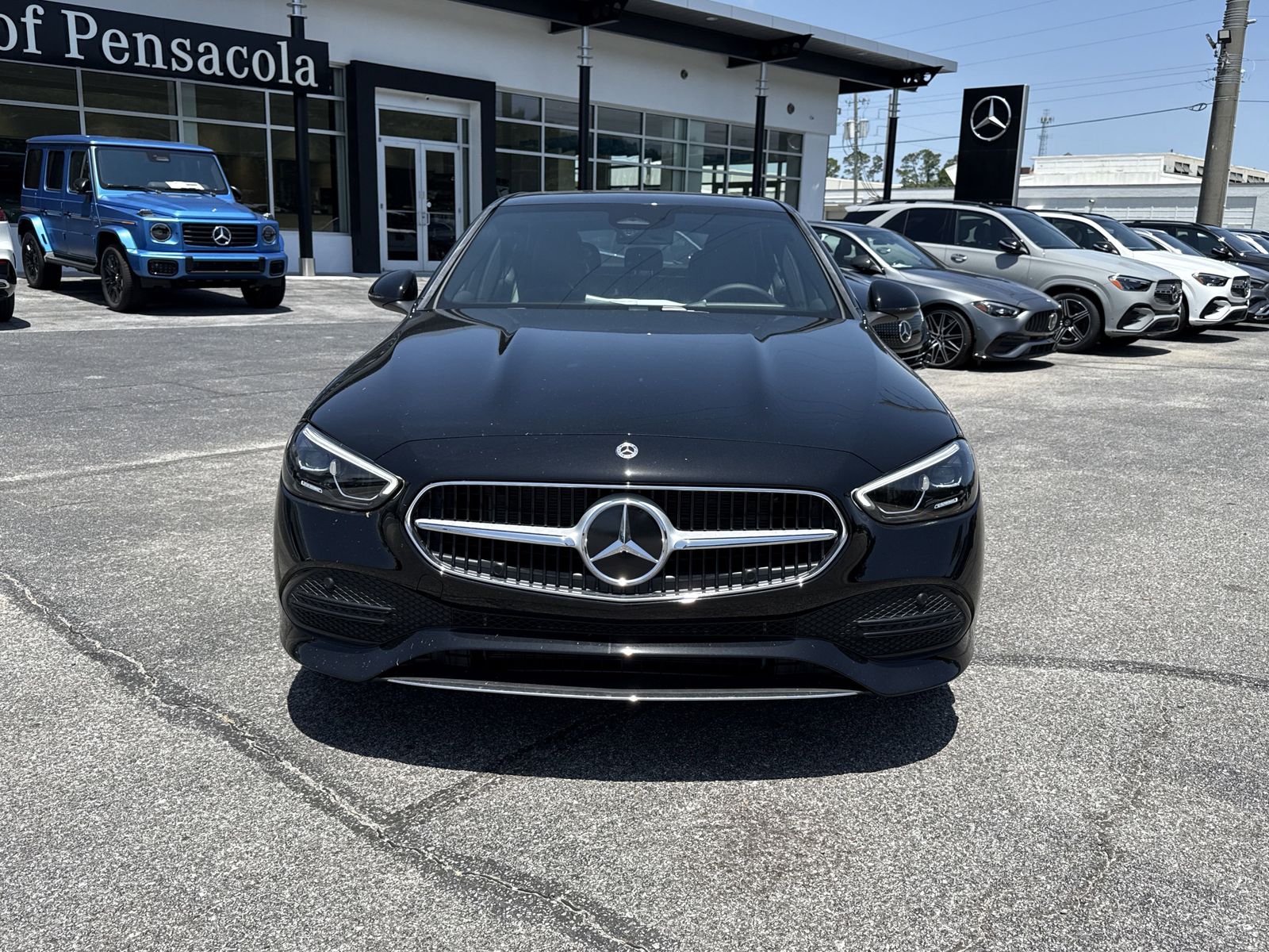 2025 Mercedes-Benz C-Class Sedan C 300 - Photo 8