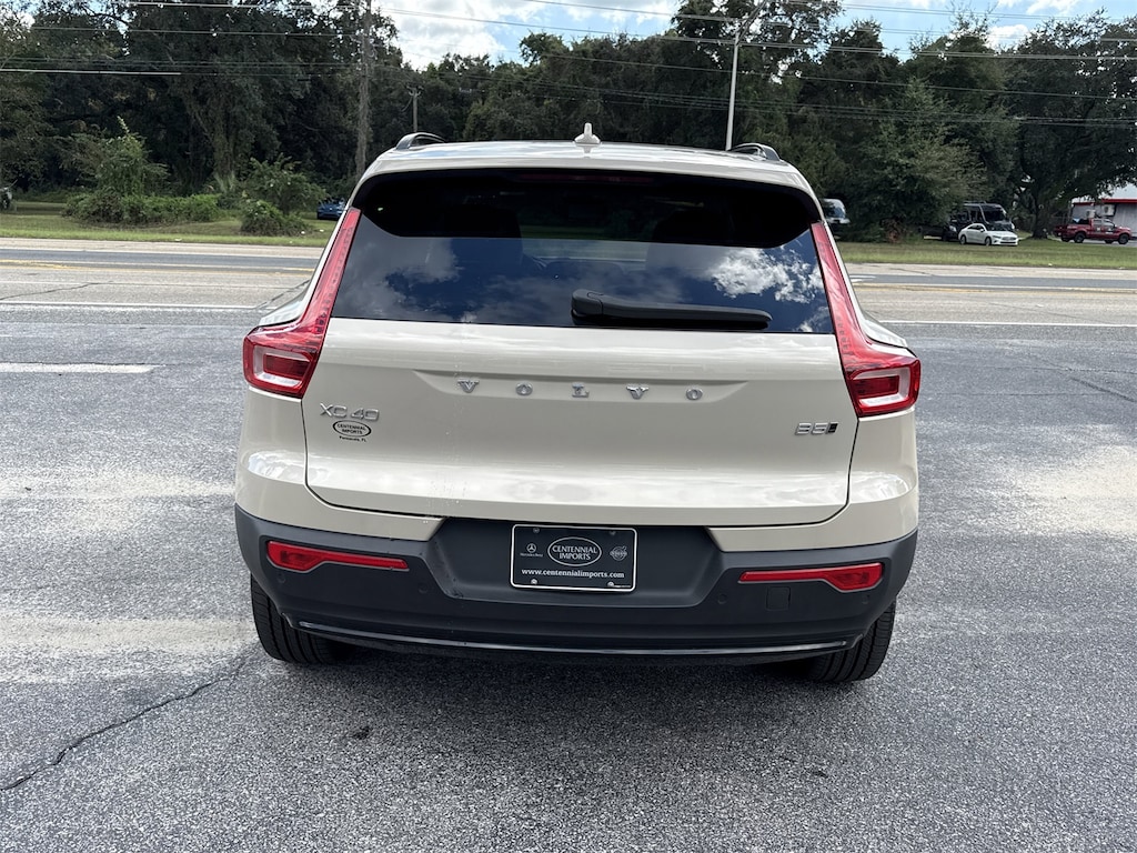 Used 2025 Volvo XC40 B5 Plus Dark Theme SUV