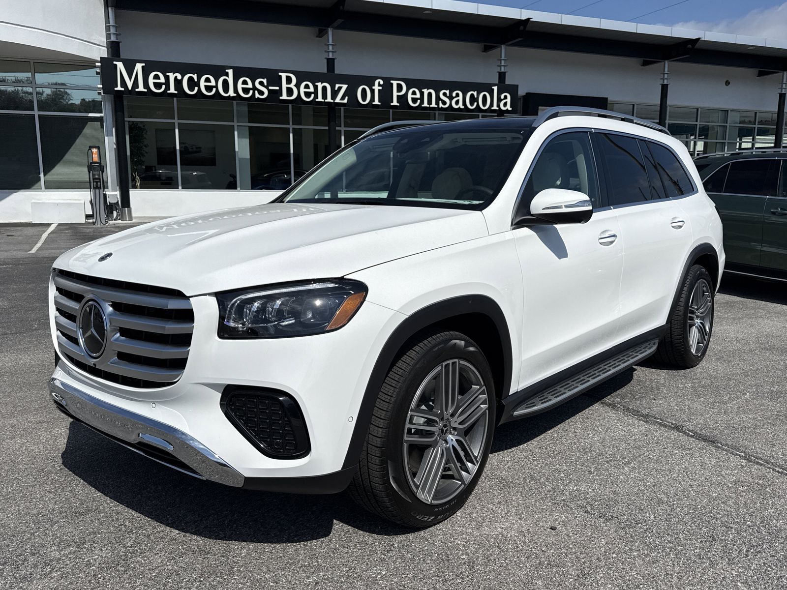 2026 Mercedes-Benz GLS GLS 450 4MATIC's photo