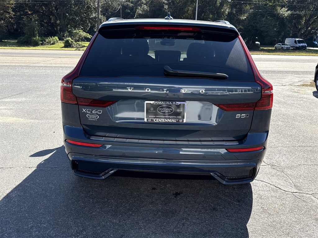 New 2026 Volvo XC60 B5 Plus SUV