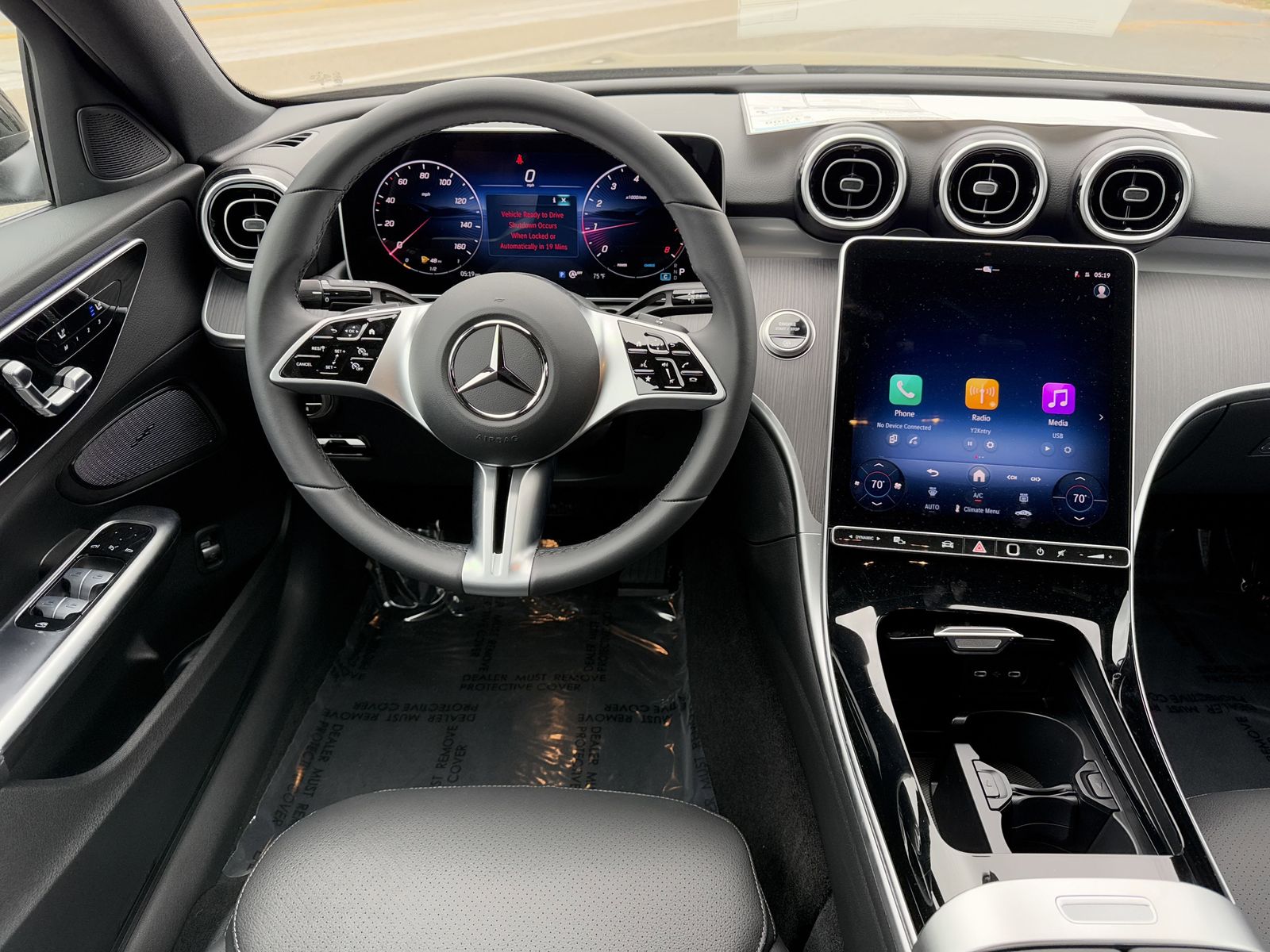 2025 Mercedes-Benz C-Class Sedan C 300 - Photo 14