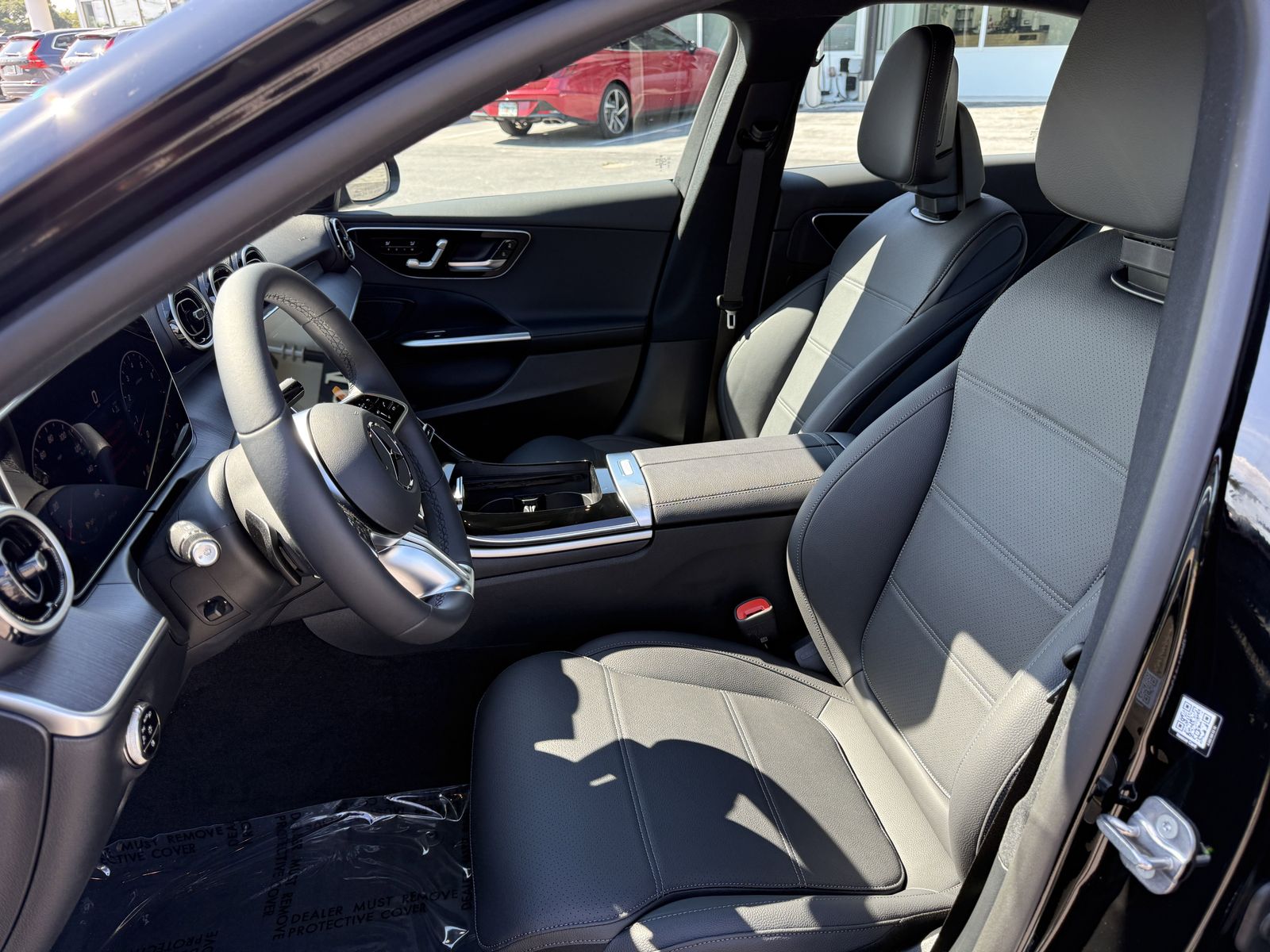 2025 Mercedes-Benz C-Class Sedan C 300 - Photo 10