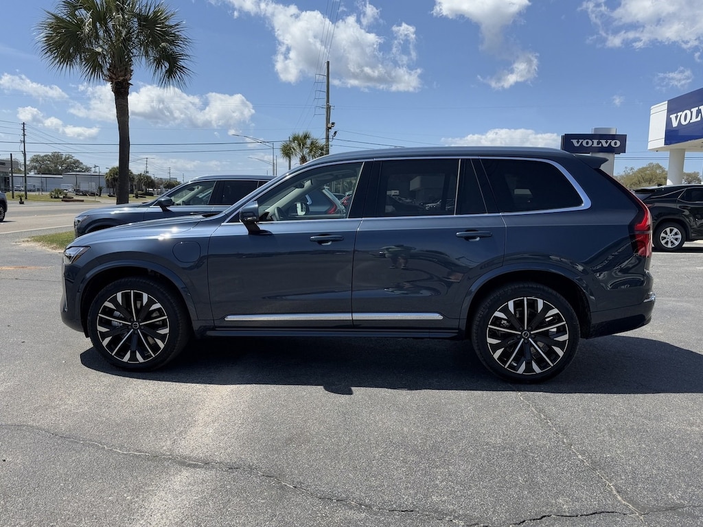 New 2025 Volvo XC90 plug-in hybrid T8 (2025.5) Ultra 7-Seater SUV