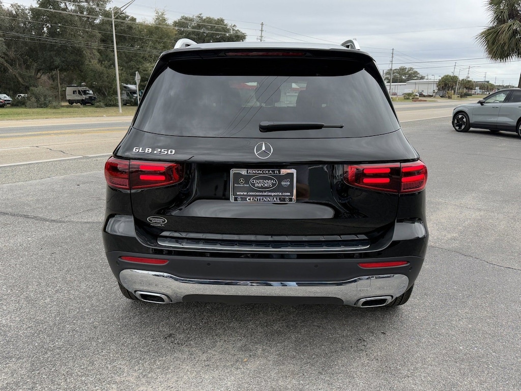 New 2025 Mercedes-Benz GLB 250 SUV