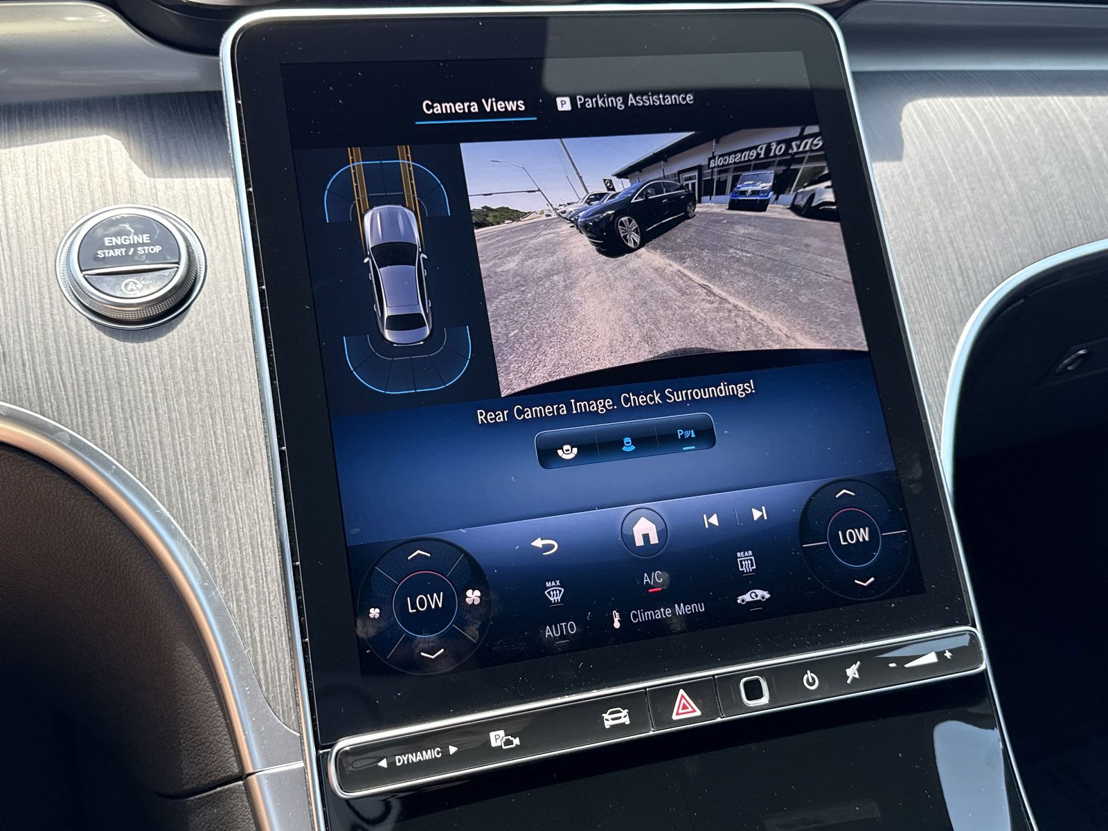 2025 Mercedes-Benz C-Class Sedan C 300 - Photo 25