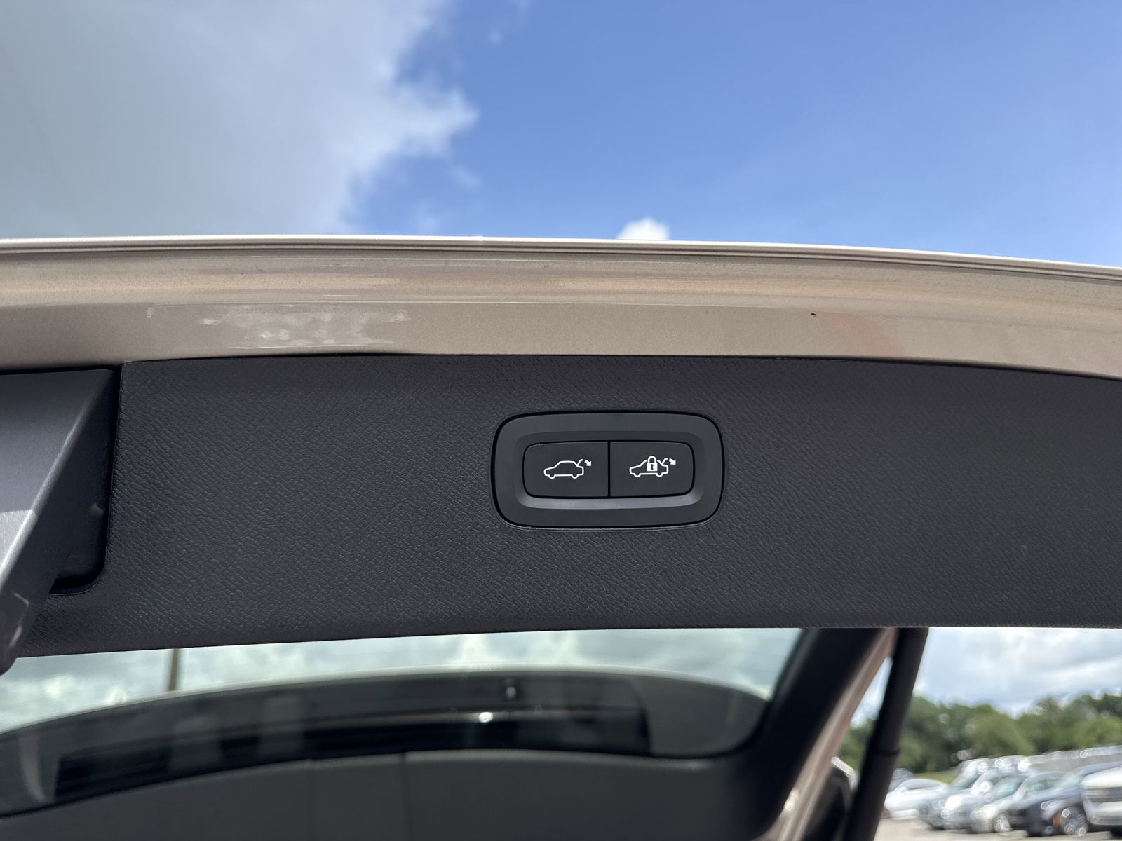 2024 Volvo XC90 Plus - Photo 35