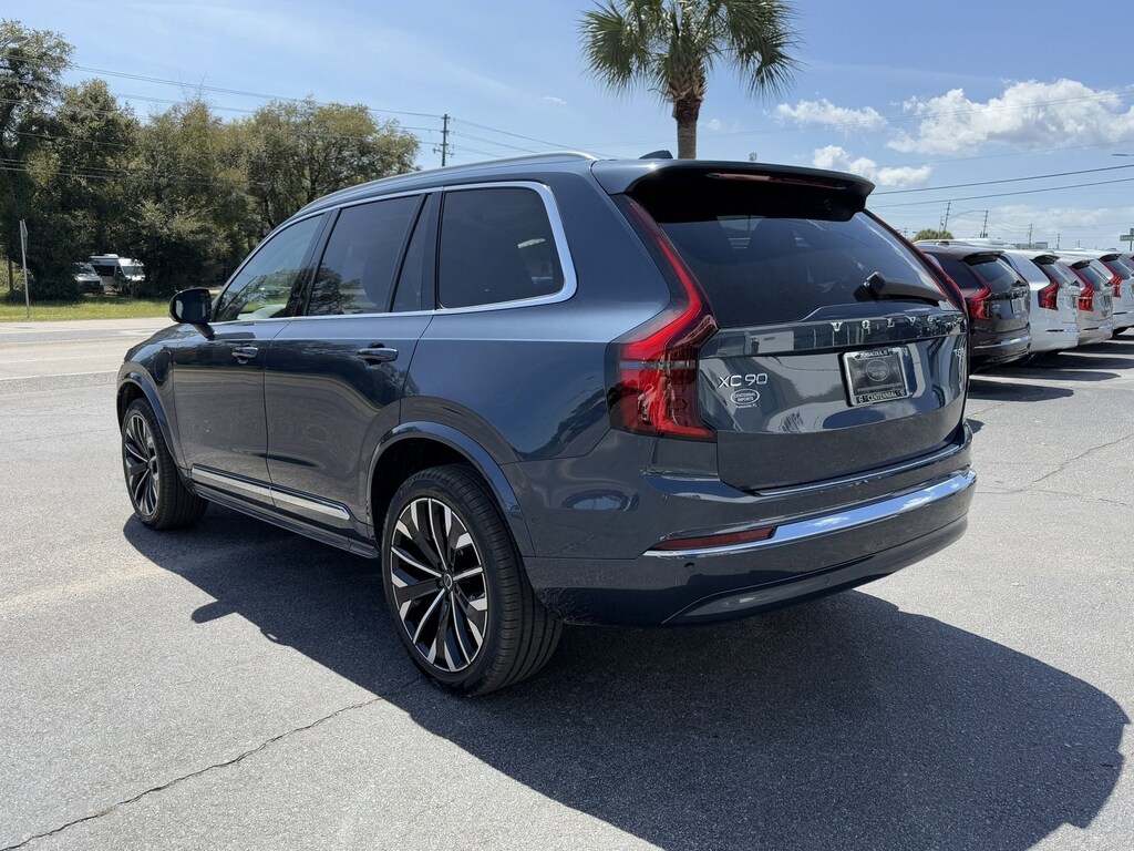 New 2025 Volvo XC90 plug-in hybrid T8 (2025.5) Ultra 7-Seater SUV