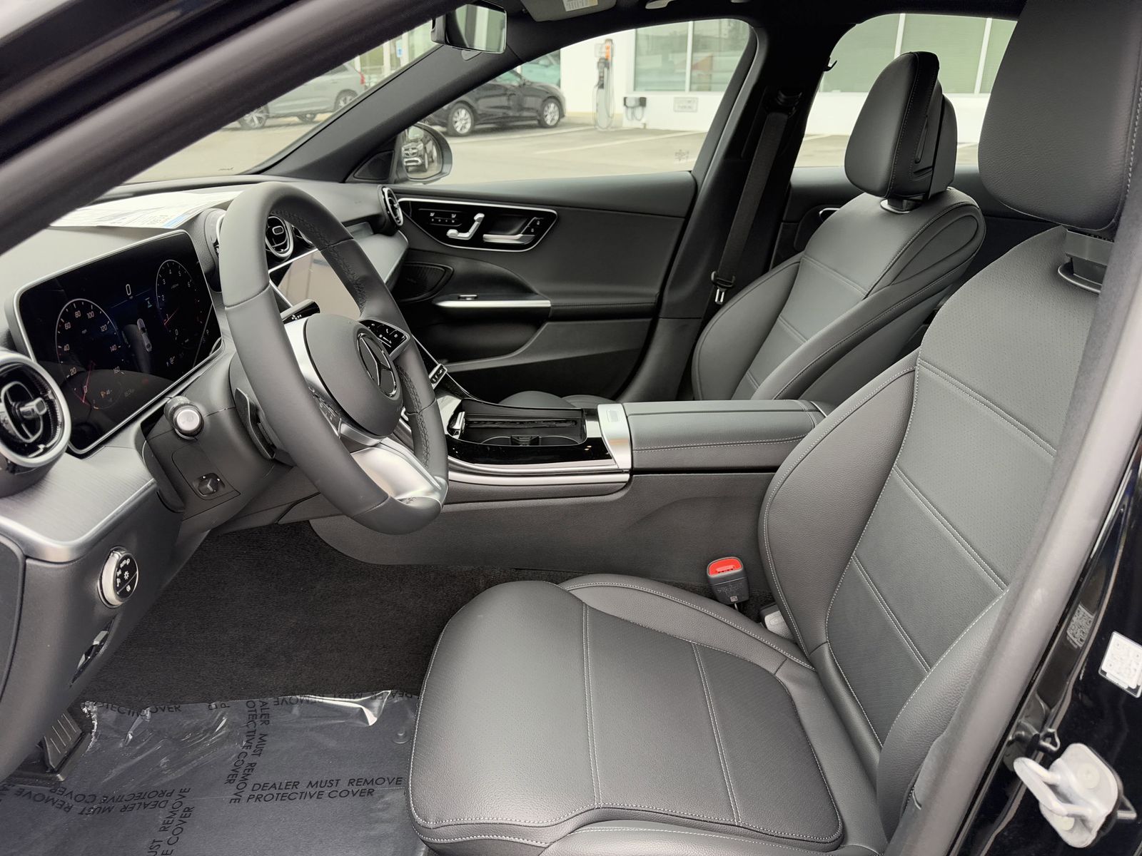 2025 Mercedes-Benz C-Class Sedan C 300 - Photo 10