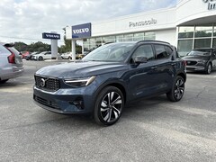 2026 Volvo XC40