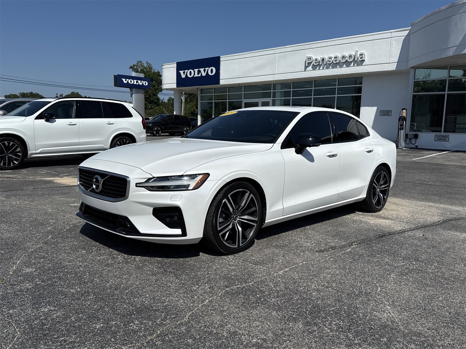 2019 Volvo S60 T5 R-Design