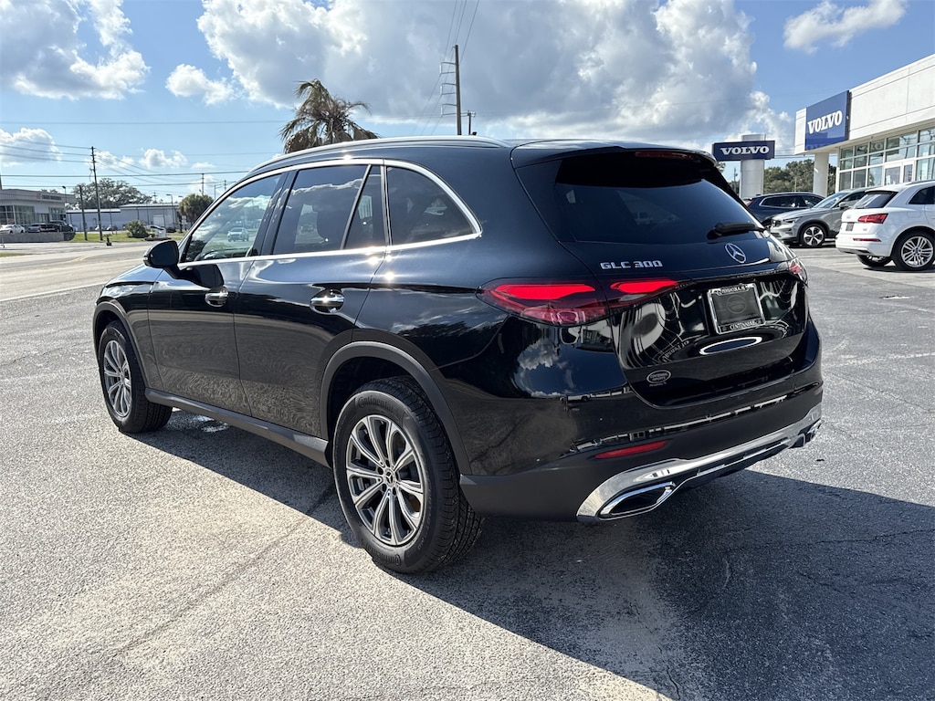 New 2026 Mercedes-Benz GLC 300 SUV