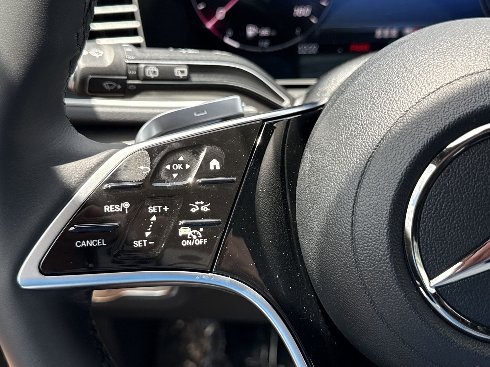 2025 Mercedes-Benz GLE GLE450E - Photo 21
