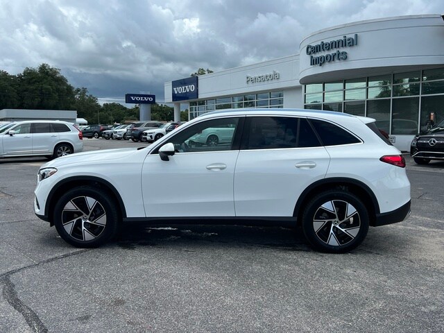 2024 Mercedes Benz GLC 300 4MATIC photo 2