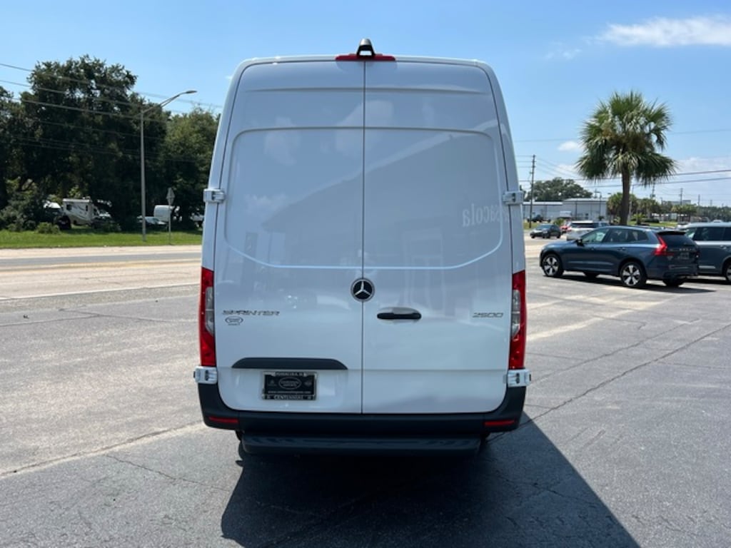 New 2023 Mercedes-Benz Sprinter 2500 High Roof 4-Cyl Diesel HO Van Cargo Van