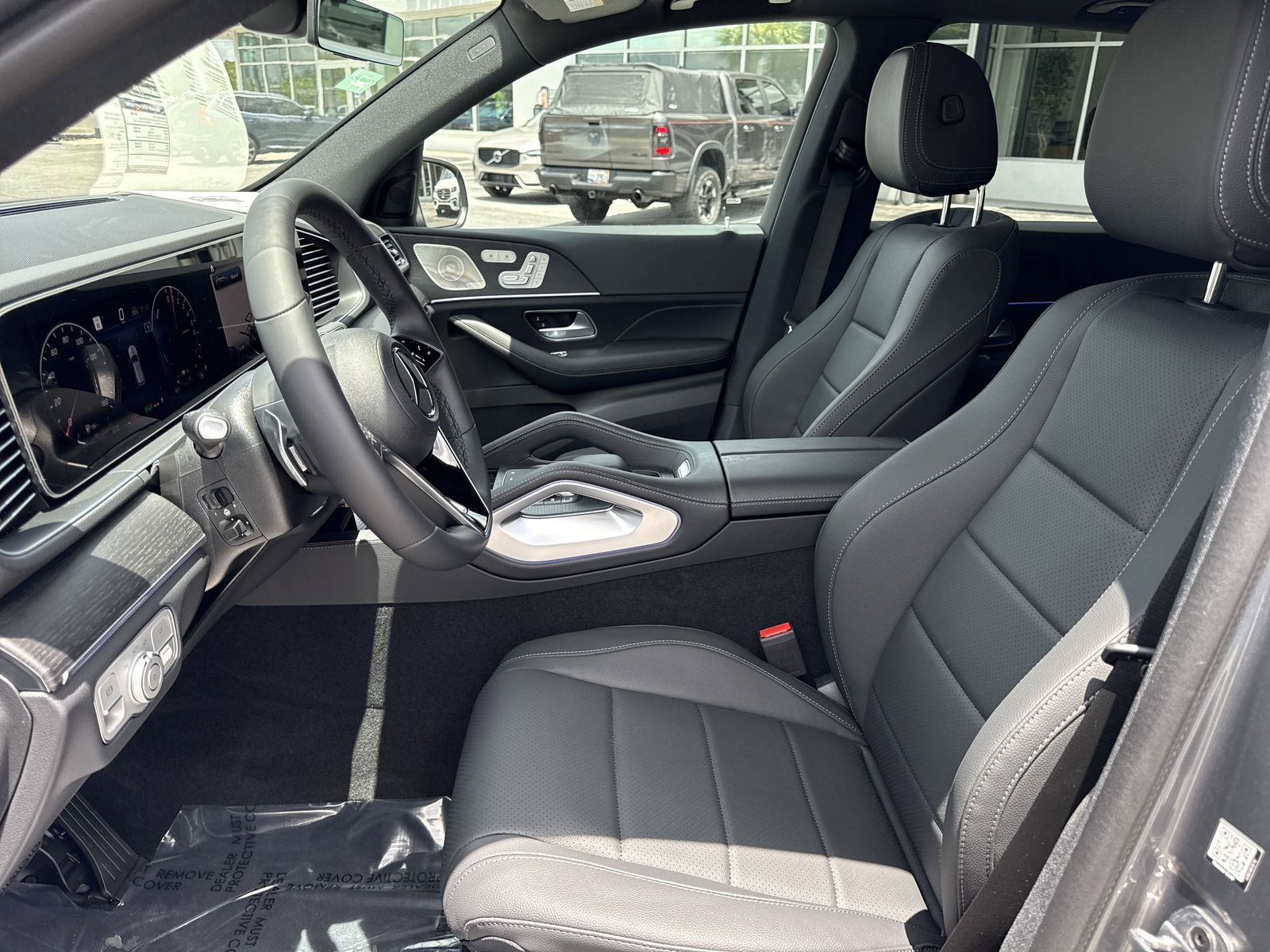 2025 Mercedes-Benz GLE GLE450E - Photo 10