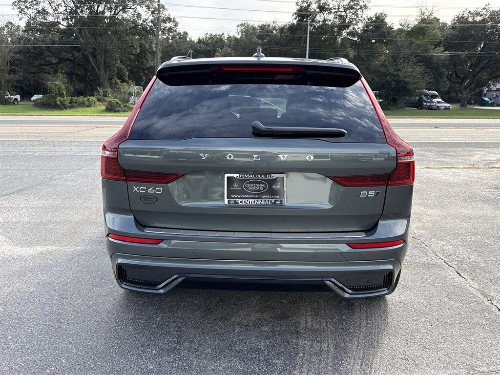 New 2026 Volvo XC60 B5 Plus SUV