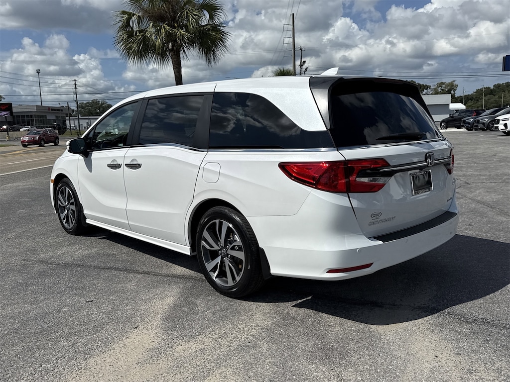 Used 2024 Honda Odyssey Touring Minivan/Van