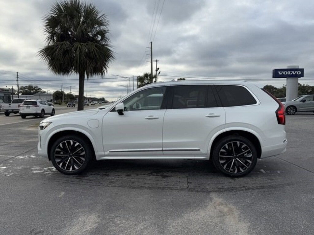 New 2025 Volvo XC90 plug-in hybrid T8 (2025.5) Ultra 7-Seater SUV