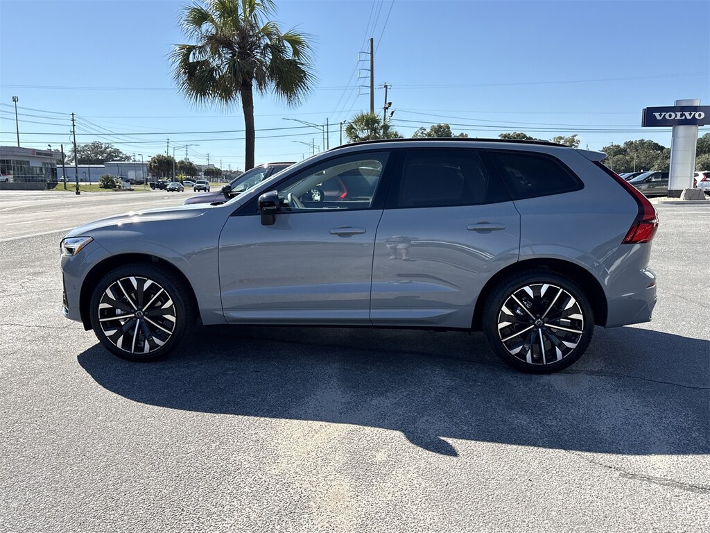 New 2026 Volvo XC60 B5 Ultra SUV